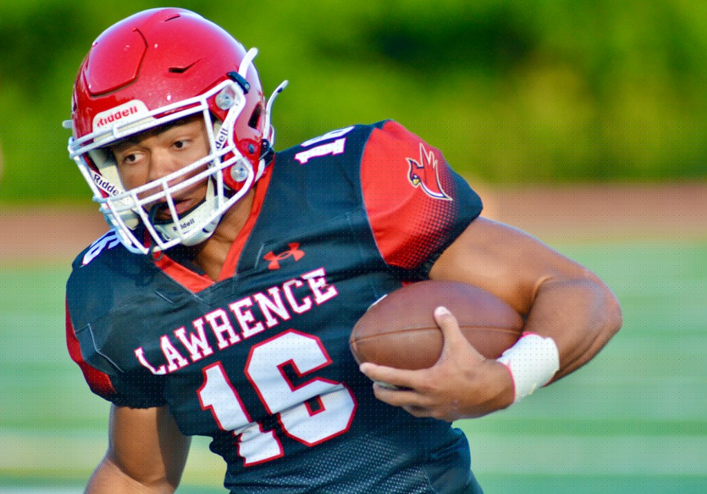James Lyons runs for 4 TDs in Lawrence football’s win over Pemberton