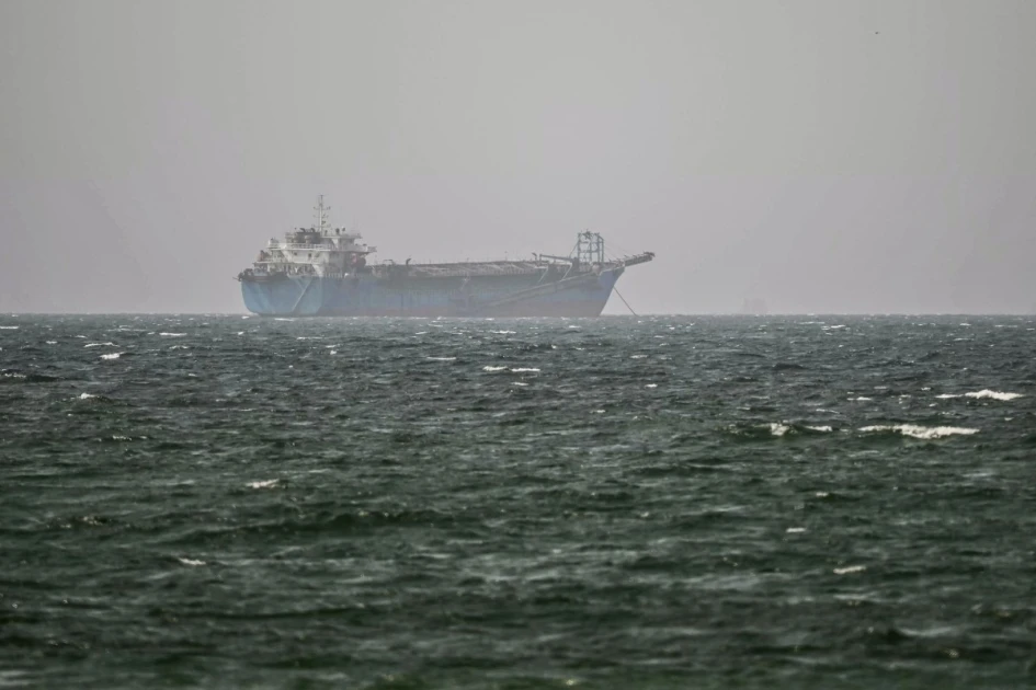 Trump warns Iran to open Hormuz or get 'hit very hard'
