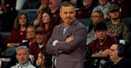 Bulldogs dominate LSU, 80-66, to snap five-game losing streak