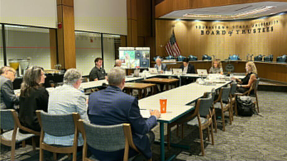 YSU Trustees Approve Contracts for Faculty, Classified Unions