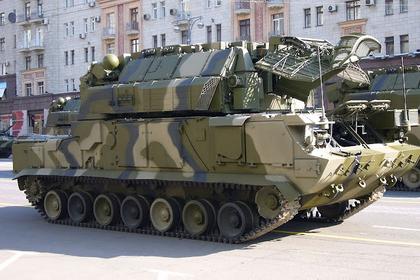 Firing Missiles on the Go: Russia’s Famous Air Defender Does It Again!