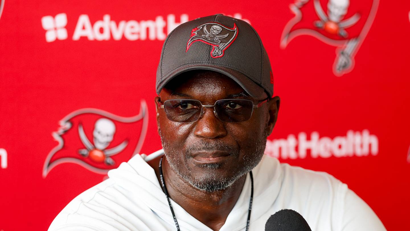 Observations From Day 6 of Buccaneers Training Camp: Fights Break Out