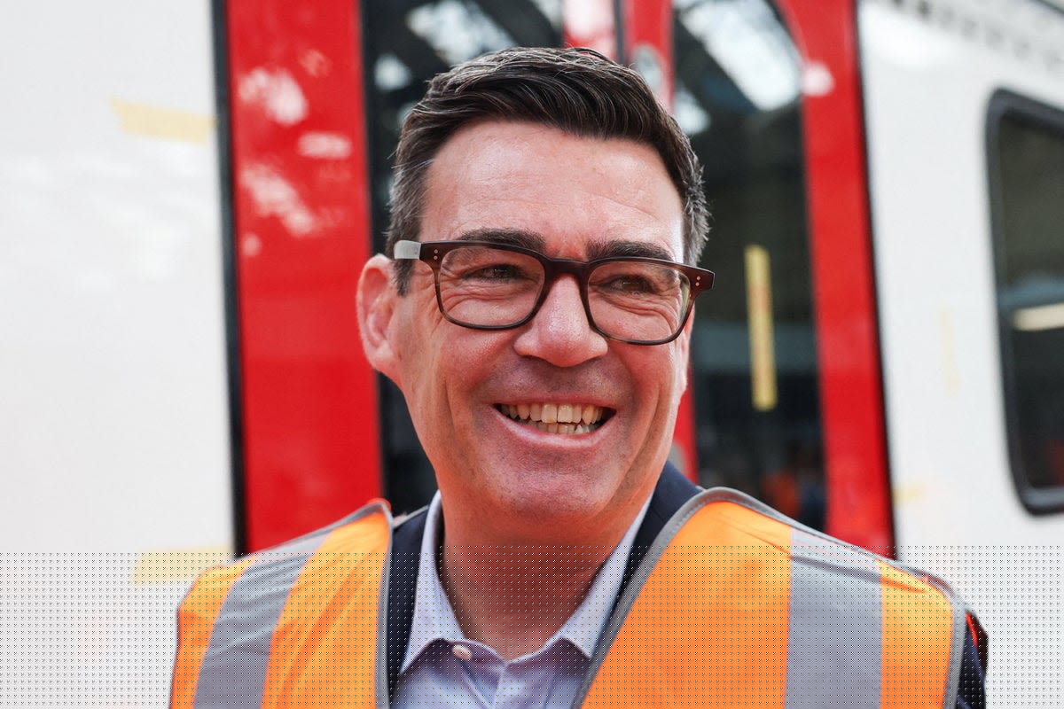 ‘Burnham bounce’ takes Labour top of polls as party set for landslide victory in Manchester