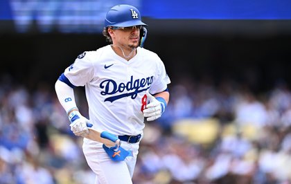 Kiké Hernandez’s Status for Dodgers Wild Card Game 2 Revealed After Injury