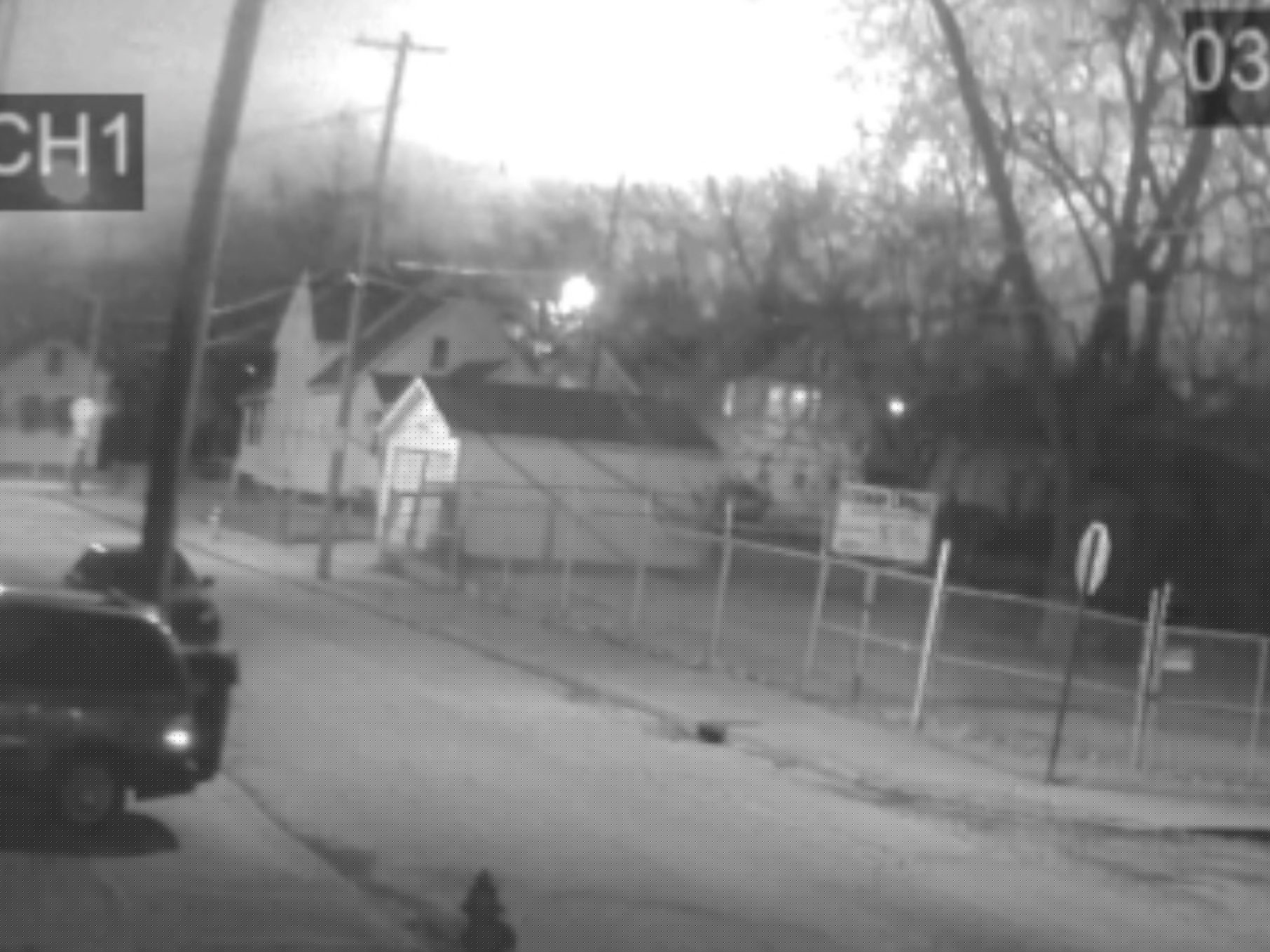 Residents of Cleveland, Ohio's Slavic Village report unexplained booms, flashes of light - city has no comment