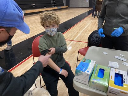 Las autoridades de salud pública tienen reacciones encontradas ante los cambios en el calendario de vacunación infantil del CDC