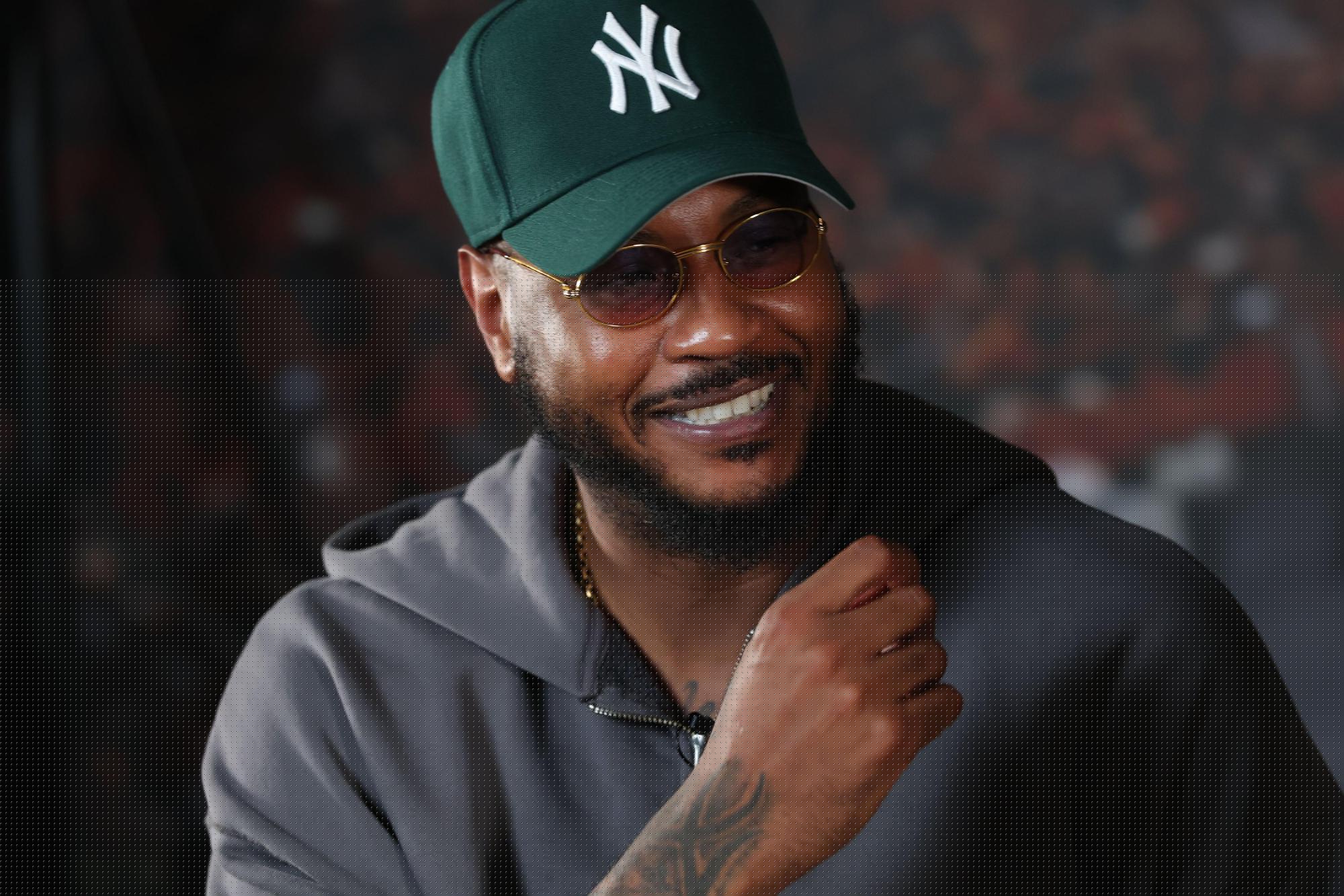 Exclusive long-form video: Watch Carmelo Anthony open up about Syracuse basketball