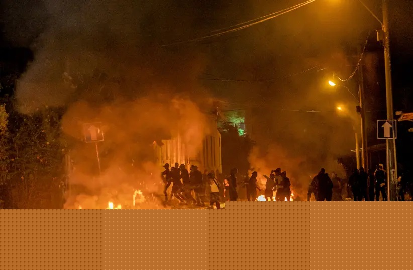 Comment on Israel’s Racism and the Misuse of Antisemitism by Israels Rassismus » InterSoZ.Org
