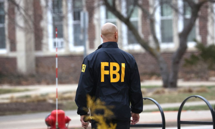 FBI realiza buscas em centro eleitoral no estado da Geórgia