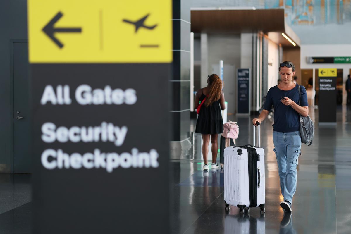 Bad News For New Yorkers: Flights Will Stay Expensive