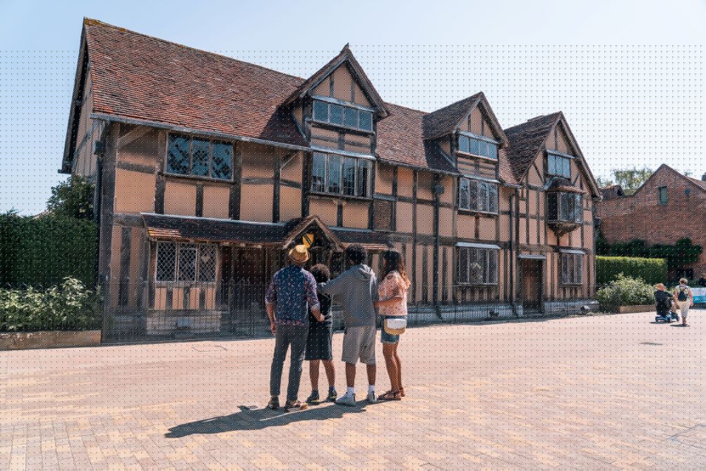 Shakespeare Birthplace Trust welcomes heritage rethink report