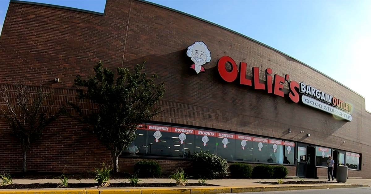 This Gigantic Discount Store In Indiana Offers Amazing Deals You Won’t Find Anywhere Else