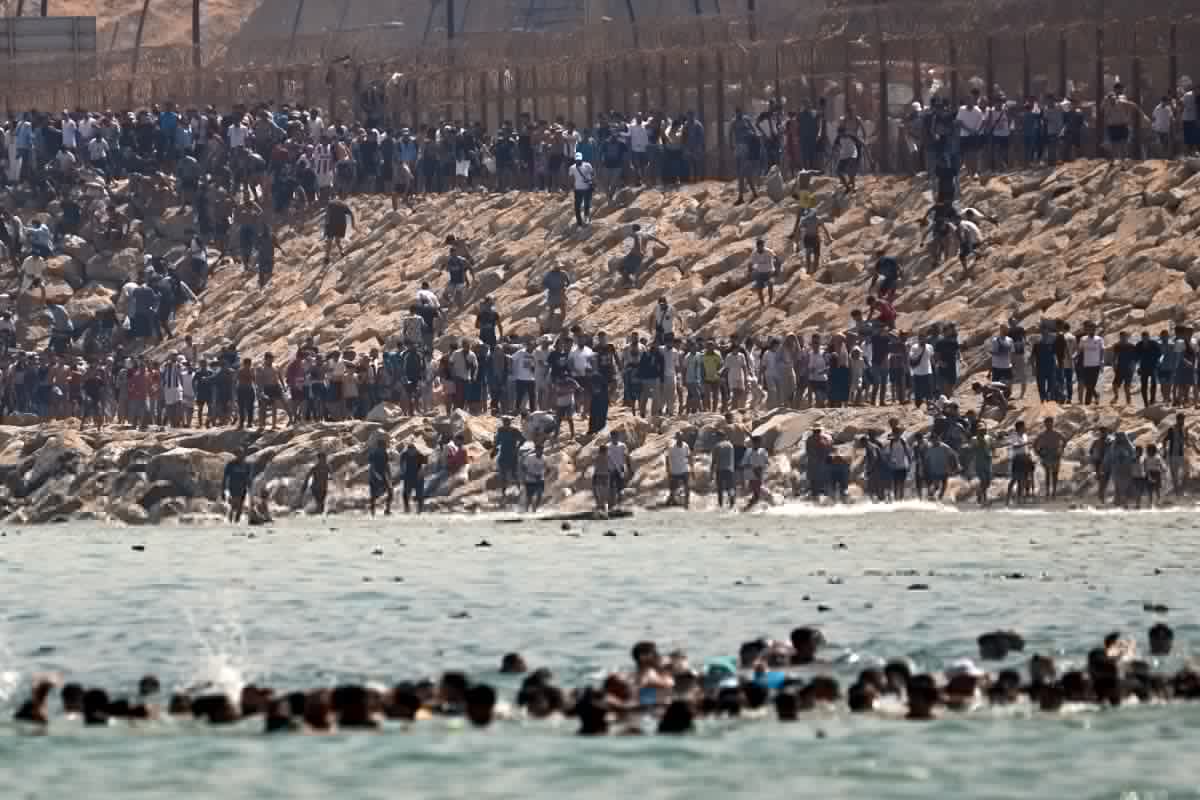 Moroccan “Migrants” Besiege Ceuta, Spain; Authorities Won’t Declare Emergency