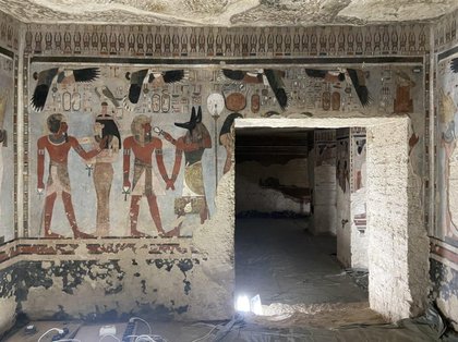 Tras años de conservación, Egipto reabre la tumba de Amenhotep III