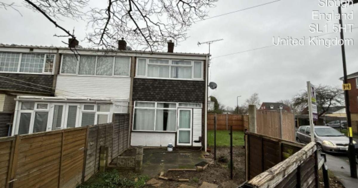 Plans for 'dominating' house already built on grass verge in Slough refused