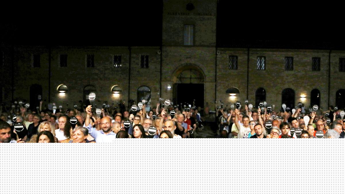 "Promesse non mantenute, condannata la Repubblica Italiana”, verdetto a sorpresa al Processo di San Mauro Pascoli