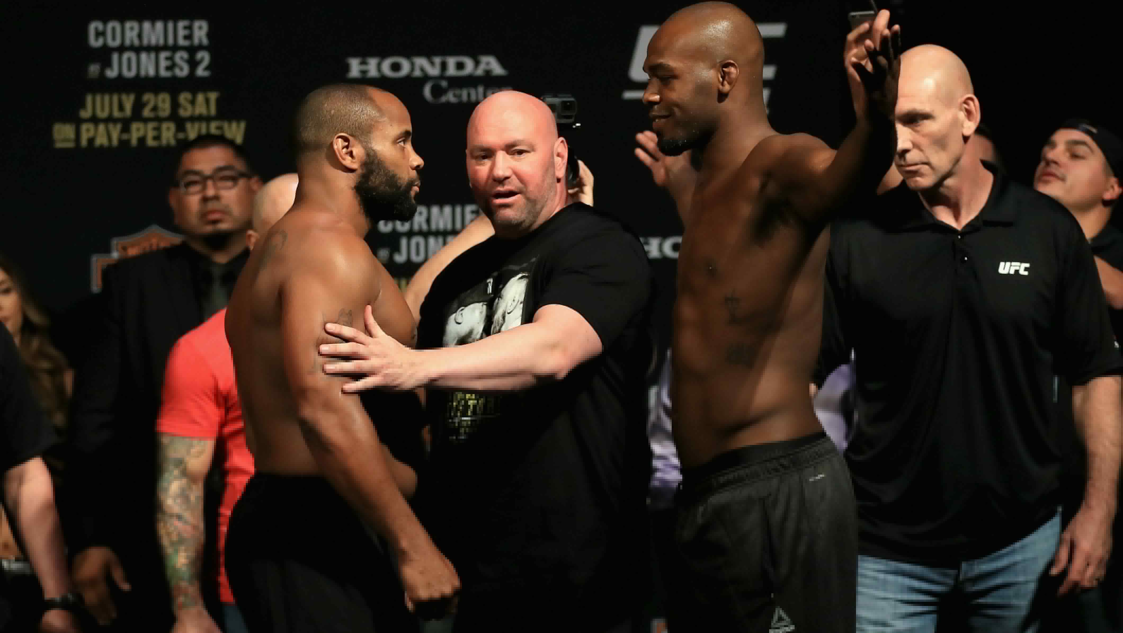Jon Jones Says Daniel Cormier Admitted Hate Is for Show