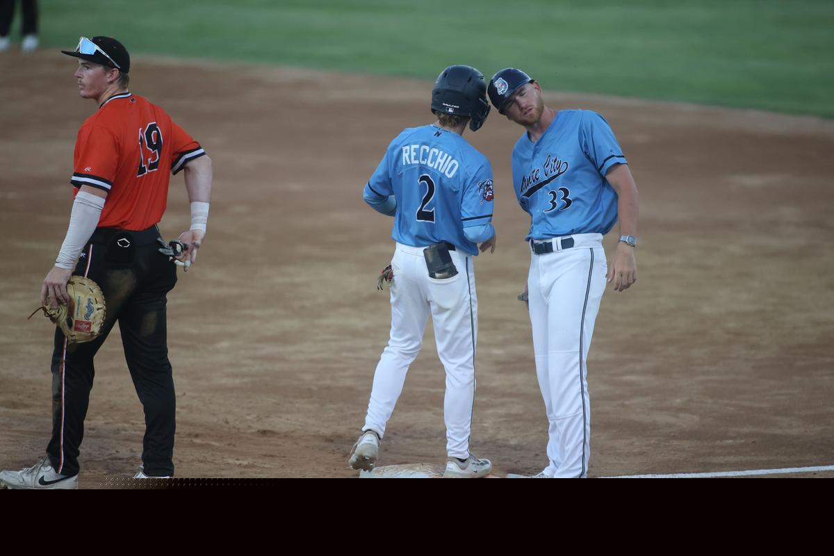 Rox Romp Over Big Sticks Sunday