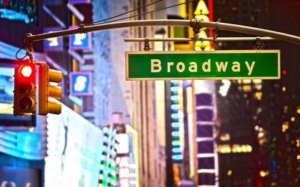Broadway: “Rocky Horror Picture Show” Gets Intriguing Cast with  Luke Evans, Rachel Dratch, Juliette Lewis, Stephanie Hsu