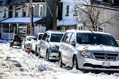 Sub-zero wind chills prompt school delays across central Pa.