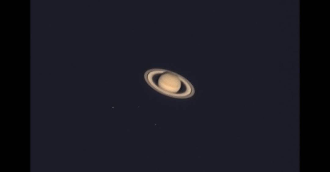 VÍDEO: Telescópio registra Saturno com detalhes impressionantes