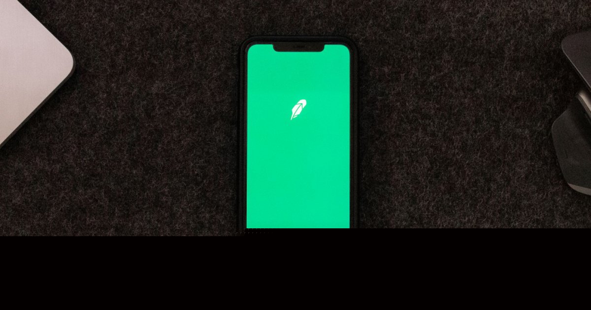 Why Is Robinhood Stock Rising Today? Strong Trading Activity Helps Beat Earnings Despite Crypto Slowdown