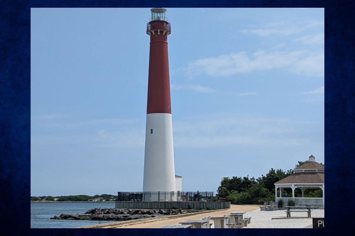 Waterway crashes injure 2 in Barnegat Bay