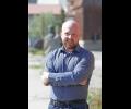 Gubernatorial candidate Jonathan Kreiss-Tomkins whistle-stops in Nome