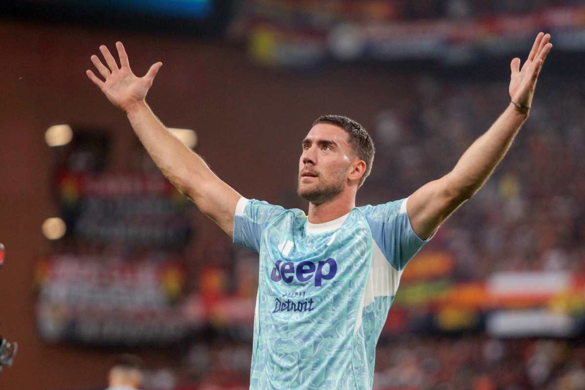 “Salto di qualità per entrambe”: Vlahovic dalla Juve al Milan con uno scambio folle