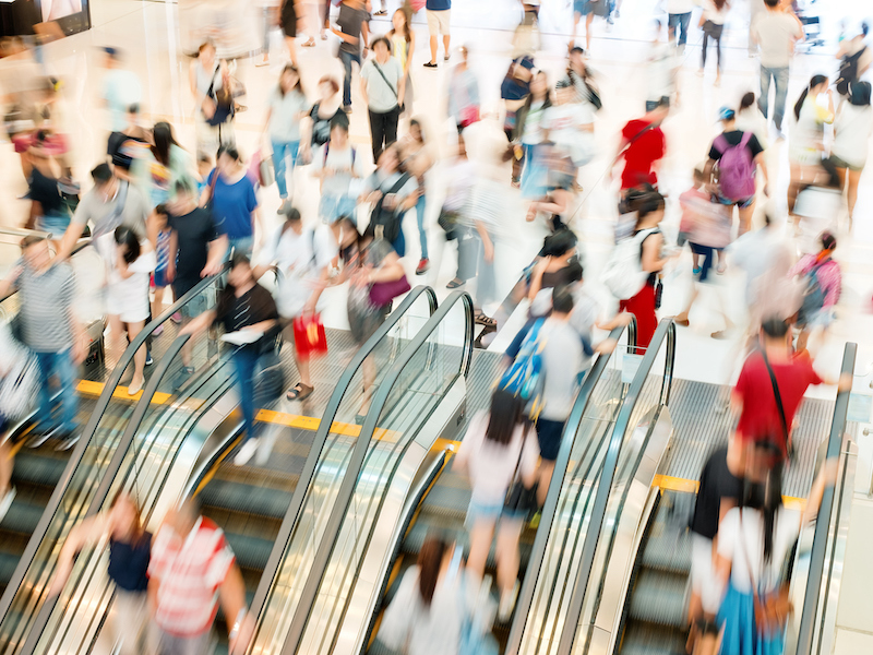 U.S. consumer confidence falls amid price, job worries
