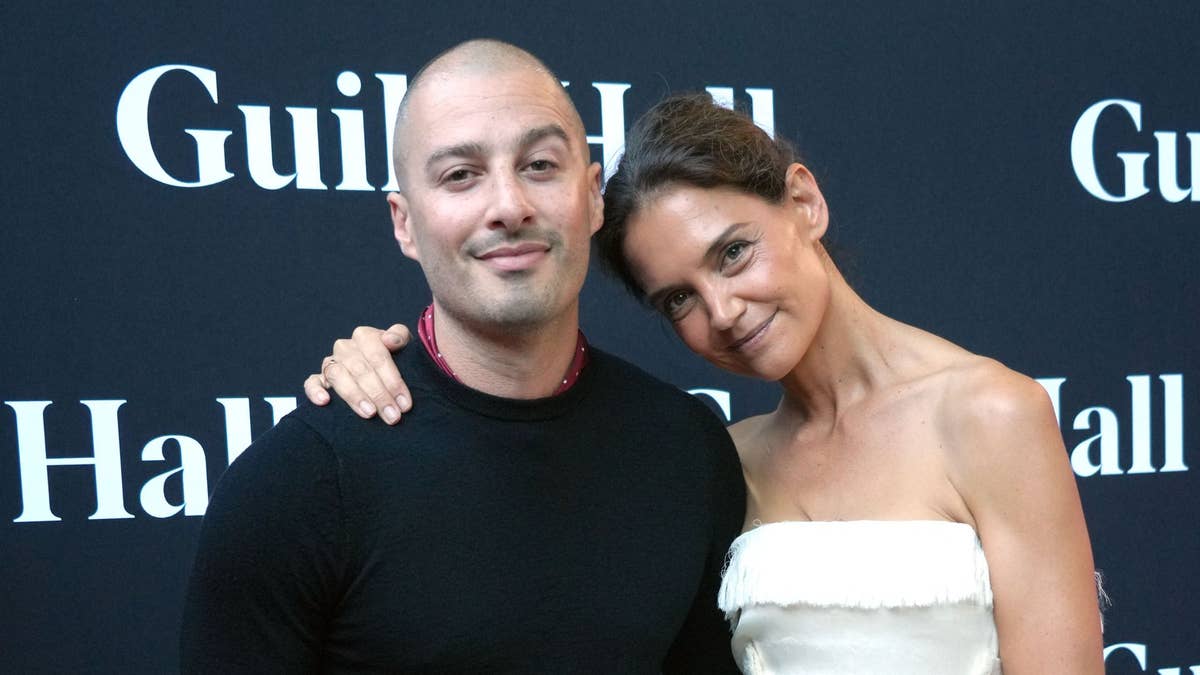 Katie Holmes makes romance milestone with artist boyfriend Jason Bard Yarmosky
