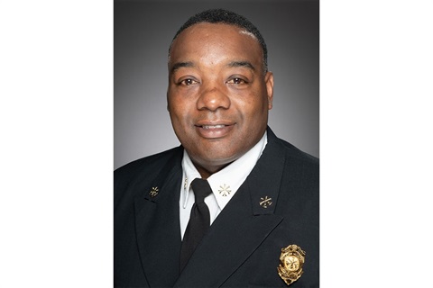 Fort Worth Fire Chief Raymond Hill announces retirement