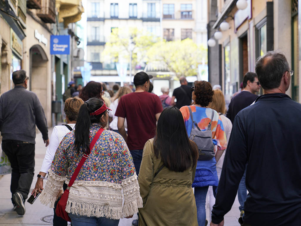 Segovia capital supera la barrera de los 53.500 empadronados