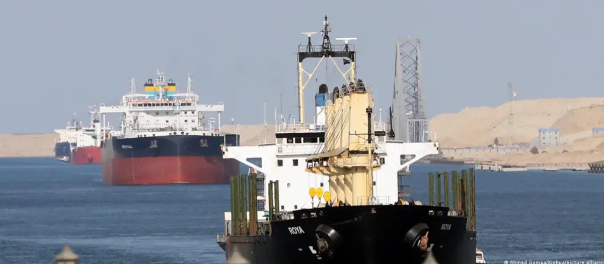 Suez Canal Risks Push Egypt Toward Regional Diplomacy