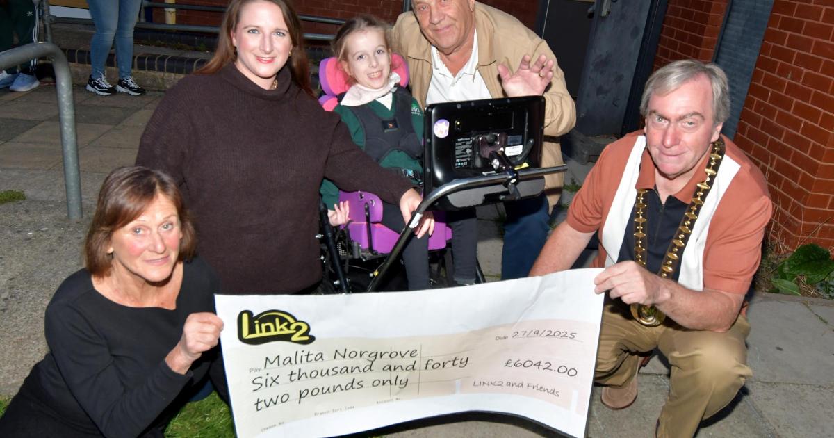 Girl can finally race her brother after thousands raised for new wheelchair