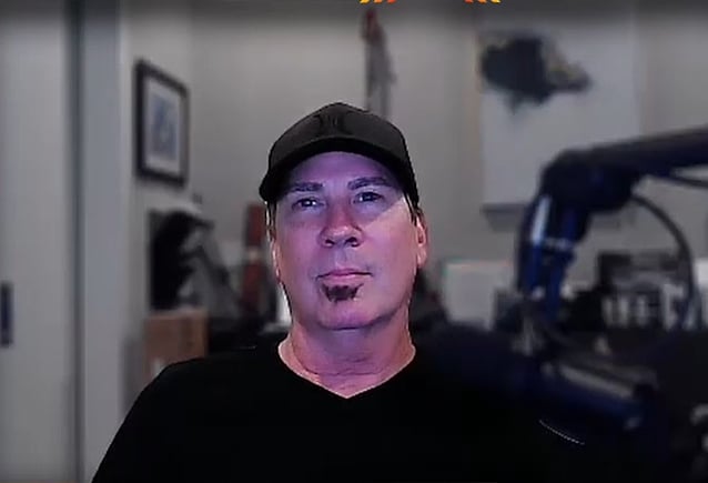 KAMELOT's THOMAS YOUNGBLOOD On Artificial Intelligence: 'I Have This Weird Feeling It's Gonna Run Its Course'
