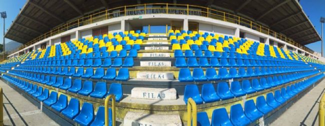 #JuveStabia #Juve Stabia - Menti pronto: le Vespe giocheranno in casa, niente trasloco a Piacenza