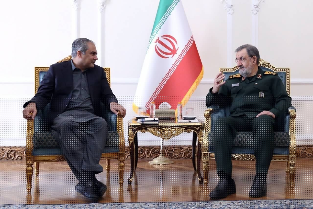 Iran, Pakistan must lead Islamic unity