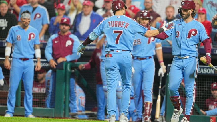 Phillies predicted to sign 2 more players in free agency