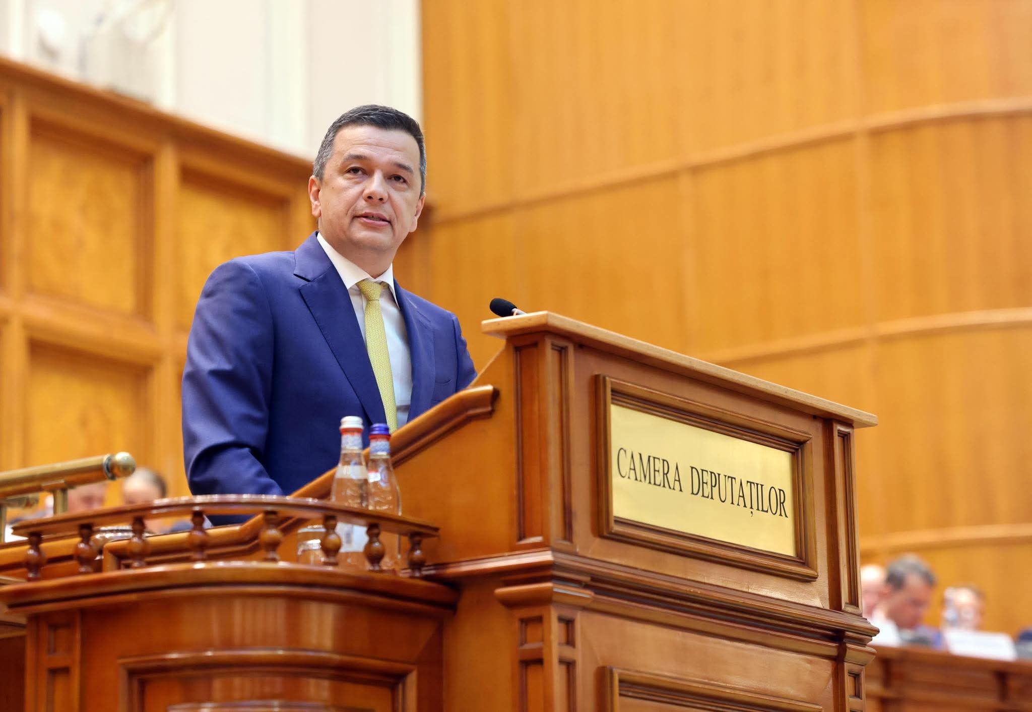 Grindeanu: Îi cer prim-ministrului demis Ilie Bolojan să meargă urgent la Bruxelles și să negocieze amânarea termenului de 31 august pentru oprirea centralelor electrice pe bază de cărbune