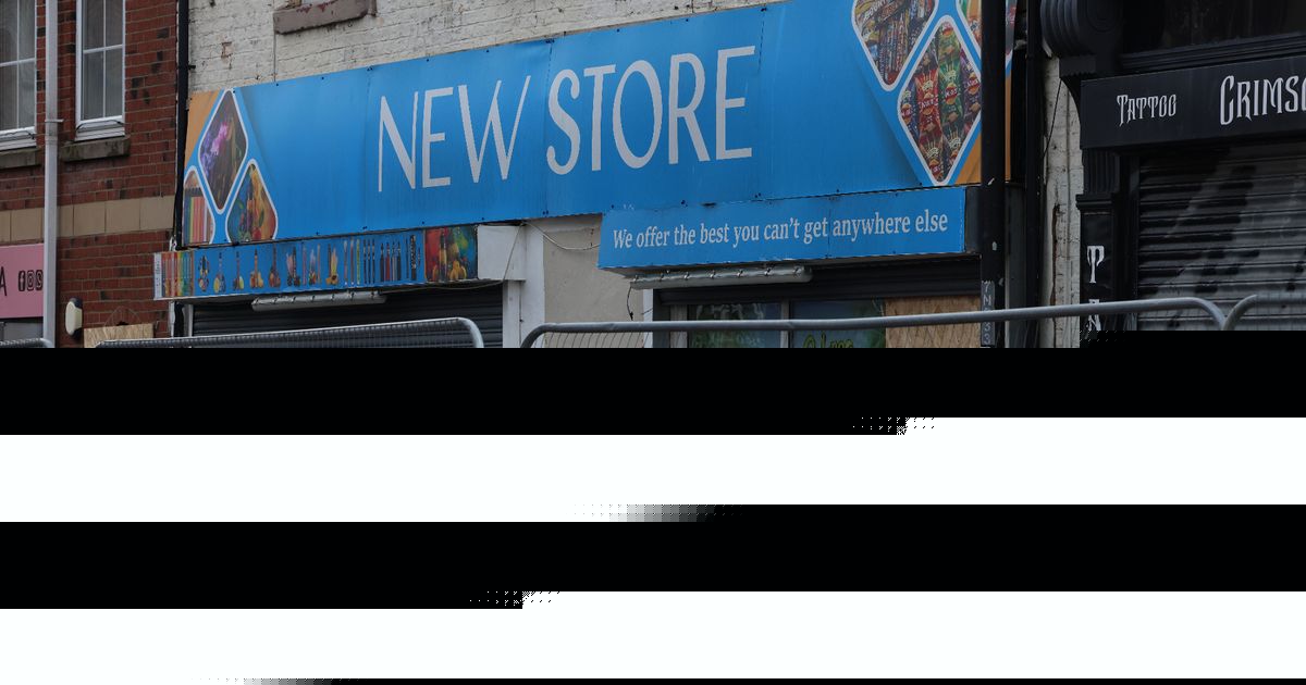Council continues to monitor burnt-out shop in North Shields 10 months on from blaze