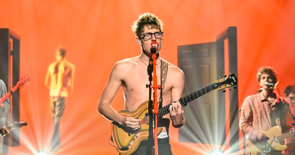 Yungblud Is Us' Guy We Googled Shirtless This Week