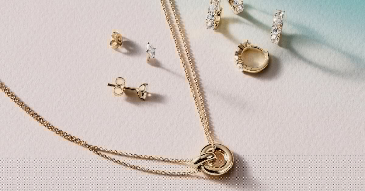 Score Up to 25% Off During Mejuri’s Rare Summer Sale