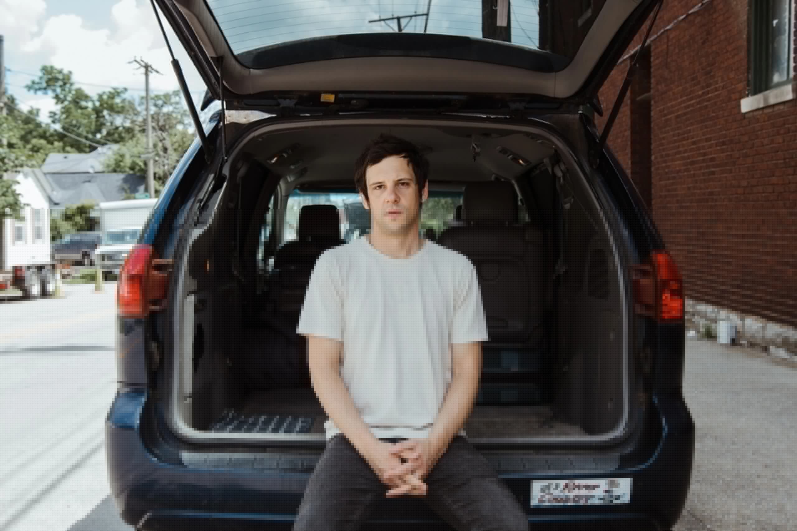 Indie rock fans, it’s time to get on the Ryan Davis bandwagon