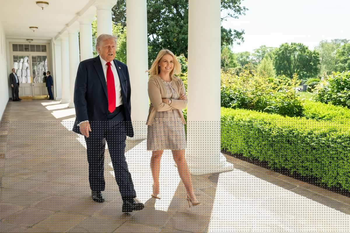 Trump'ın Sözcüsü Karoline Leavitt Görevden Ayrılıyor