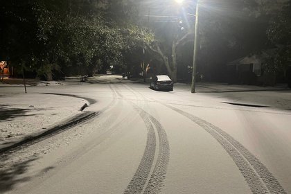 2nd weekend of freezing weather has snow possibility