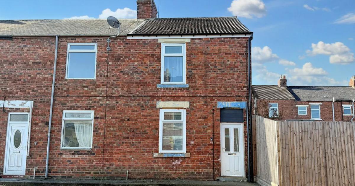 Take a look at County Durham terrace home that could be sold for just £35,000