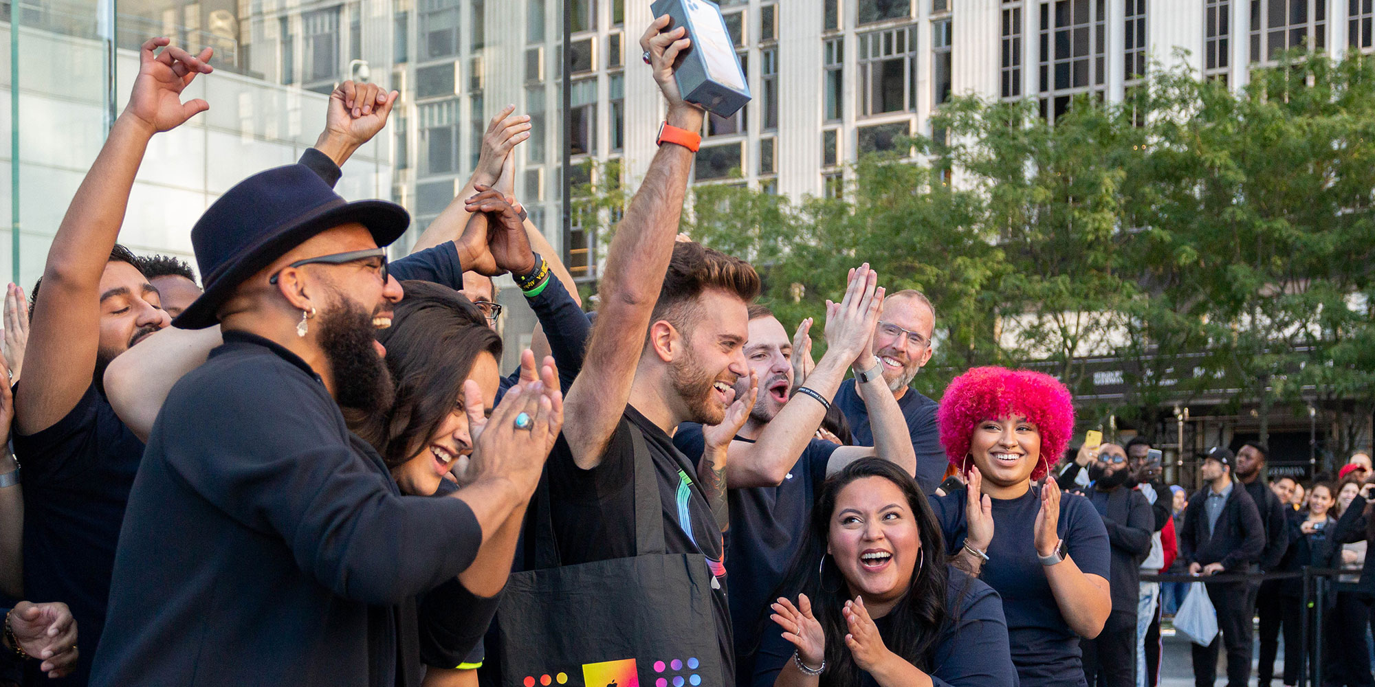 Apple reveals it has 2.5 billion active devices around the world
