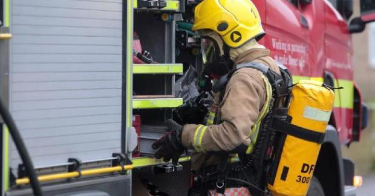 Firefighters called out to tackle large grass blaze