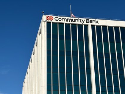 Community Bank opens Boston Road office in Springfield